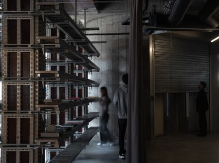 The Landscape of Consumerism：889GLO Art Space